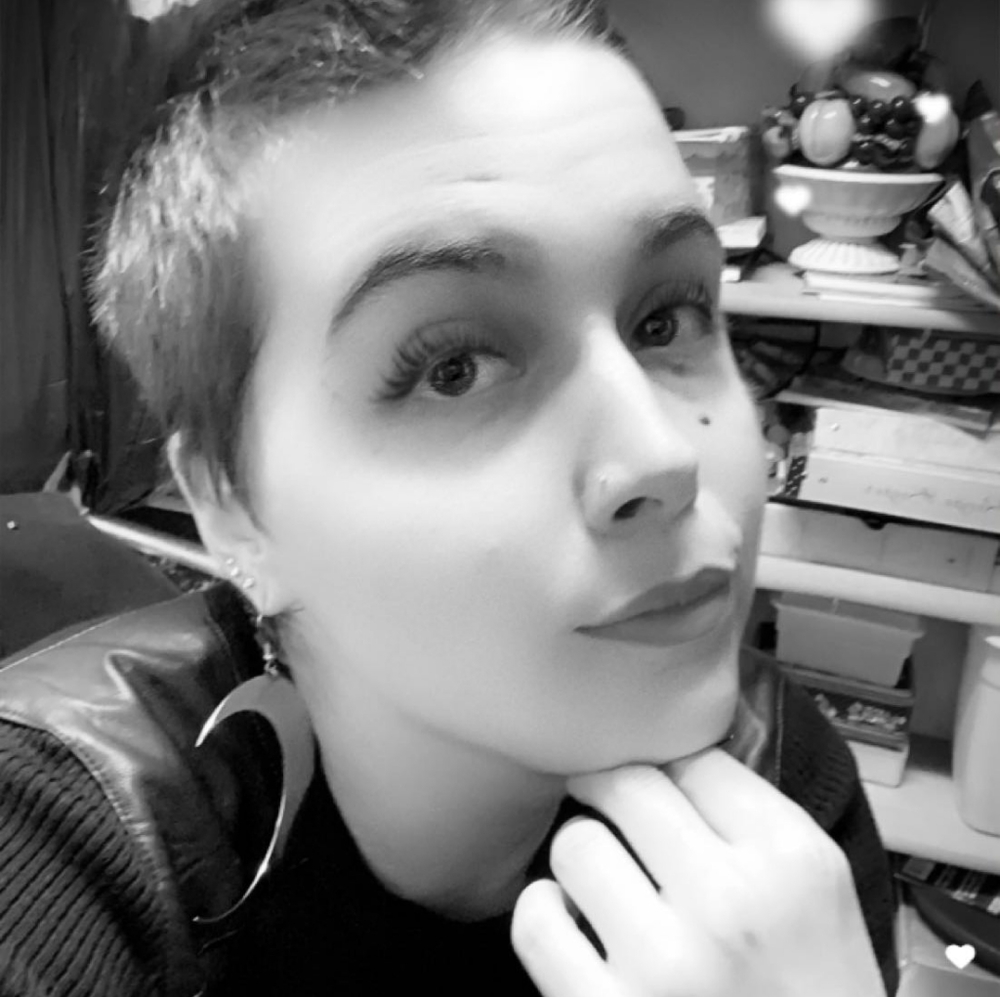 Meet your Posher, Stacy
